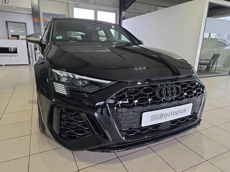 Gebraucht Audi RS3 Sport 400 PS (294 kW) 2024 Schwarz Limousine