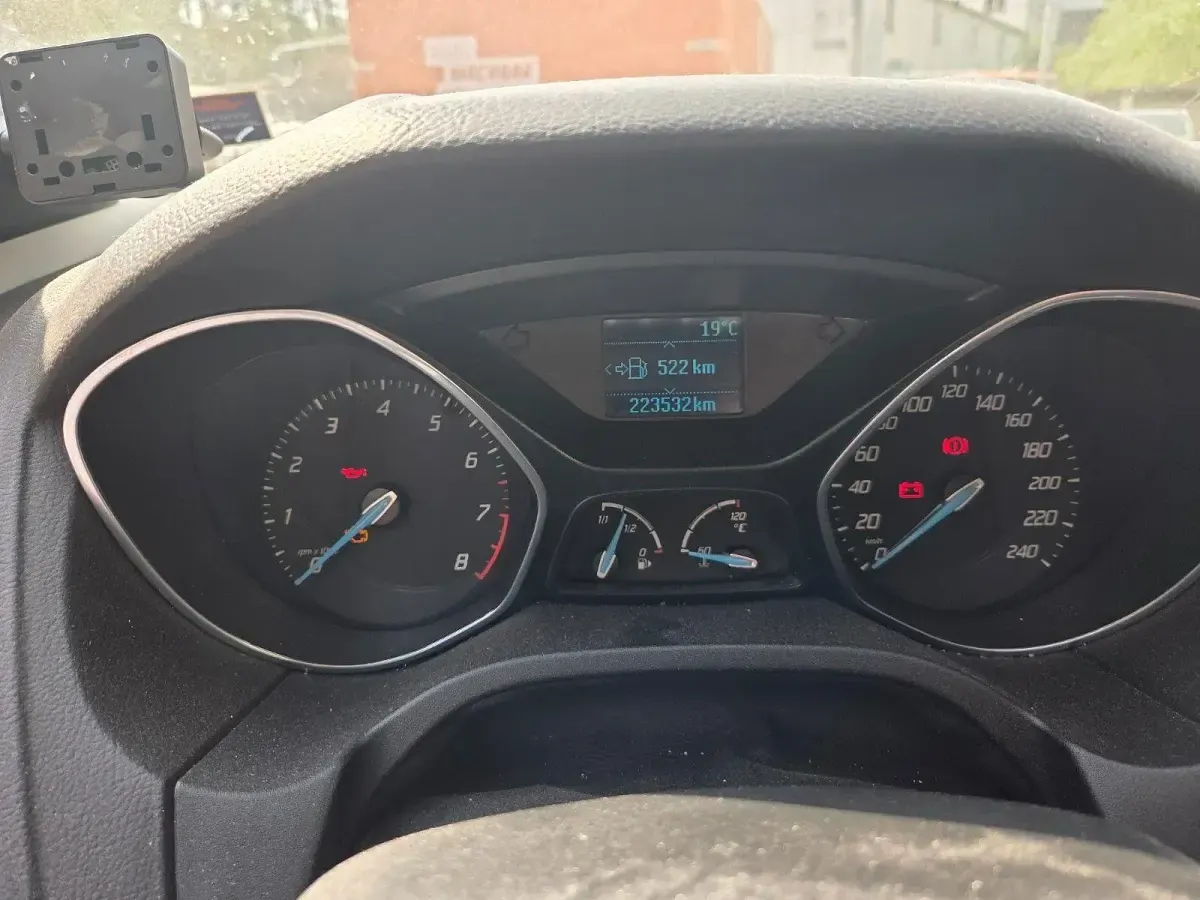 Used Ford Focus Titanium 105 HP (77 kW) 2011 Grey Estate
