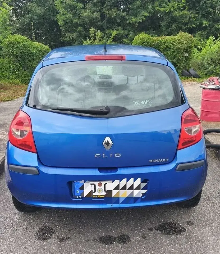Gebraucht Renault Clio Dynamique 75 PS (55 kW) 2005 Kleinwagen