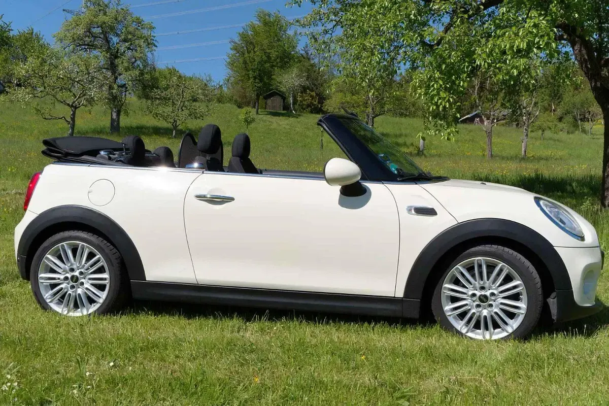 Usata Mini Cooper Cabriolet 136 CV (100 kW) 2017 Bianco Cabrio