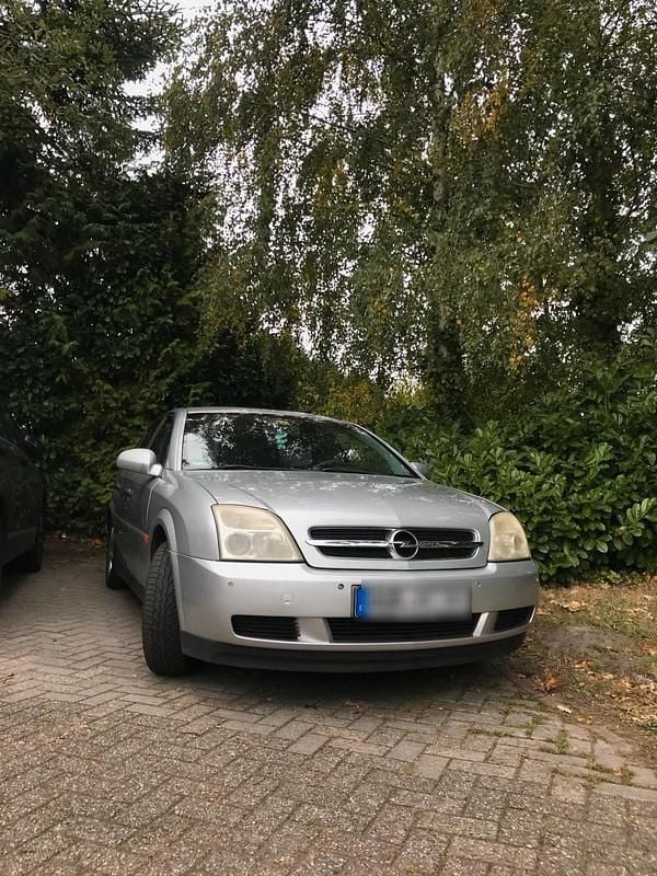Silber Gebraucht 2002 Opel Vectra Limousine | 600 € (Guter Preis) - Bild 1/4