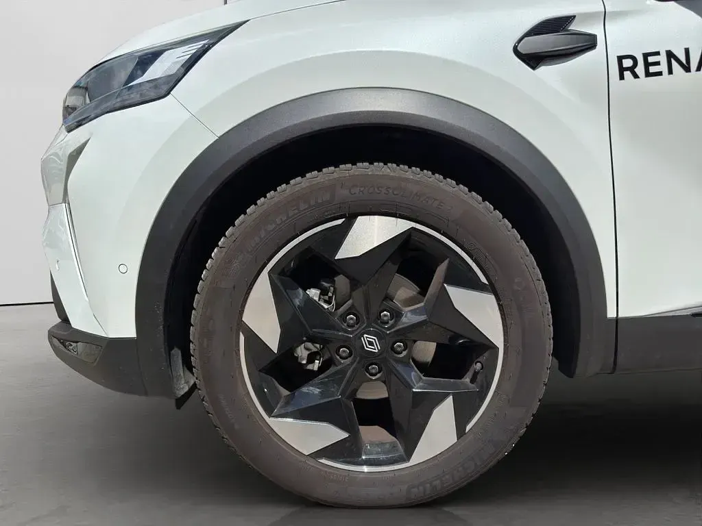 Gebraucht Renault Captur Techno 158 PS (116 kW) 2025 Weiß SUV