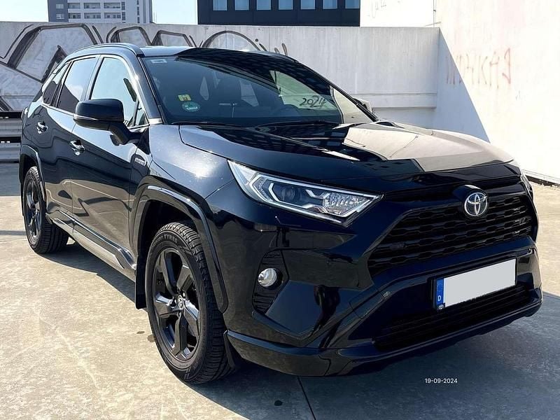 Gebraucht Toyota RAV4 Hybrid Edition 178 PS (130 kW) 2021 Schwarz SUV
