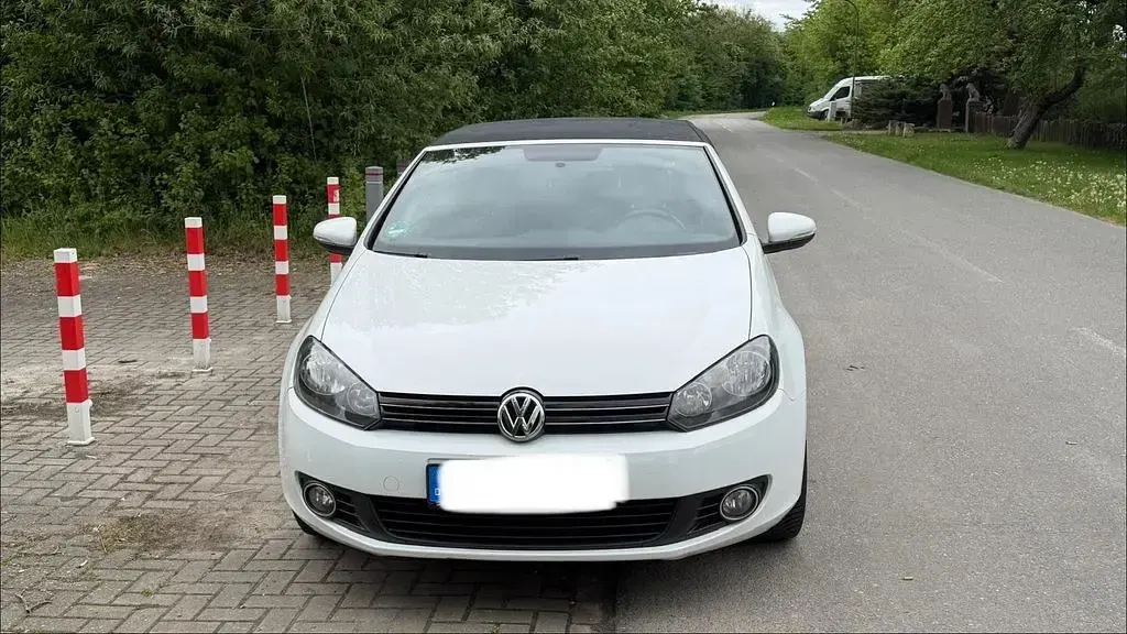 Używany VW Golf 105 KM (77 kW) 2011 Biały Kabriolet