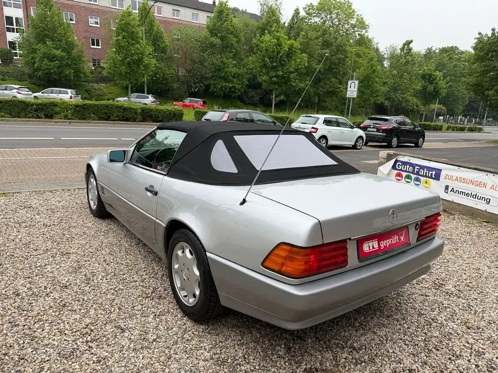 Usata Mercedes SL300 190 CV (139 kW) 1992 Grigio Cabrio