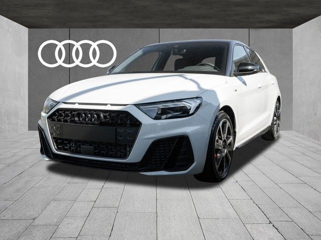 Gletscherweiß metallic / dachkup Neu 2025 Audi A1 Sportback S-Line Kleinwagen | 32.710 € (Guter Preis) - Bild 1/4