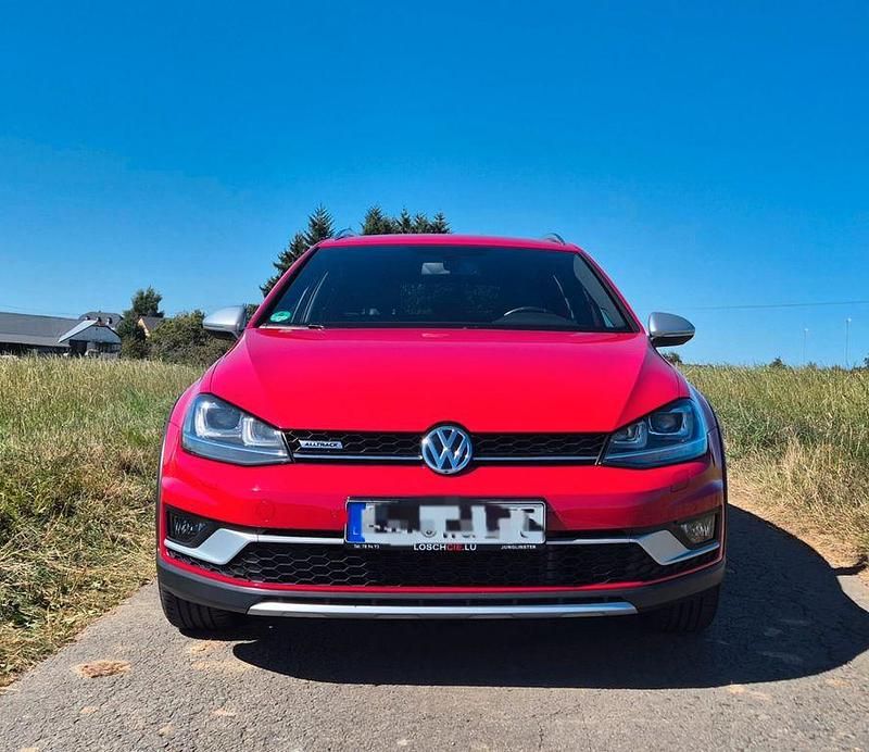 Gebraucht VW Golf Alltrack 184 PS (135 kW) 2015 Rot Kombi