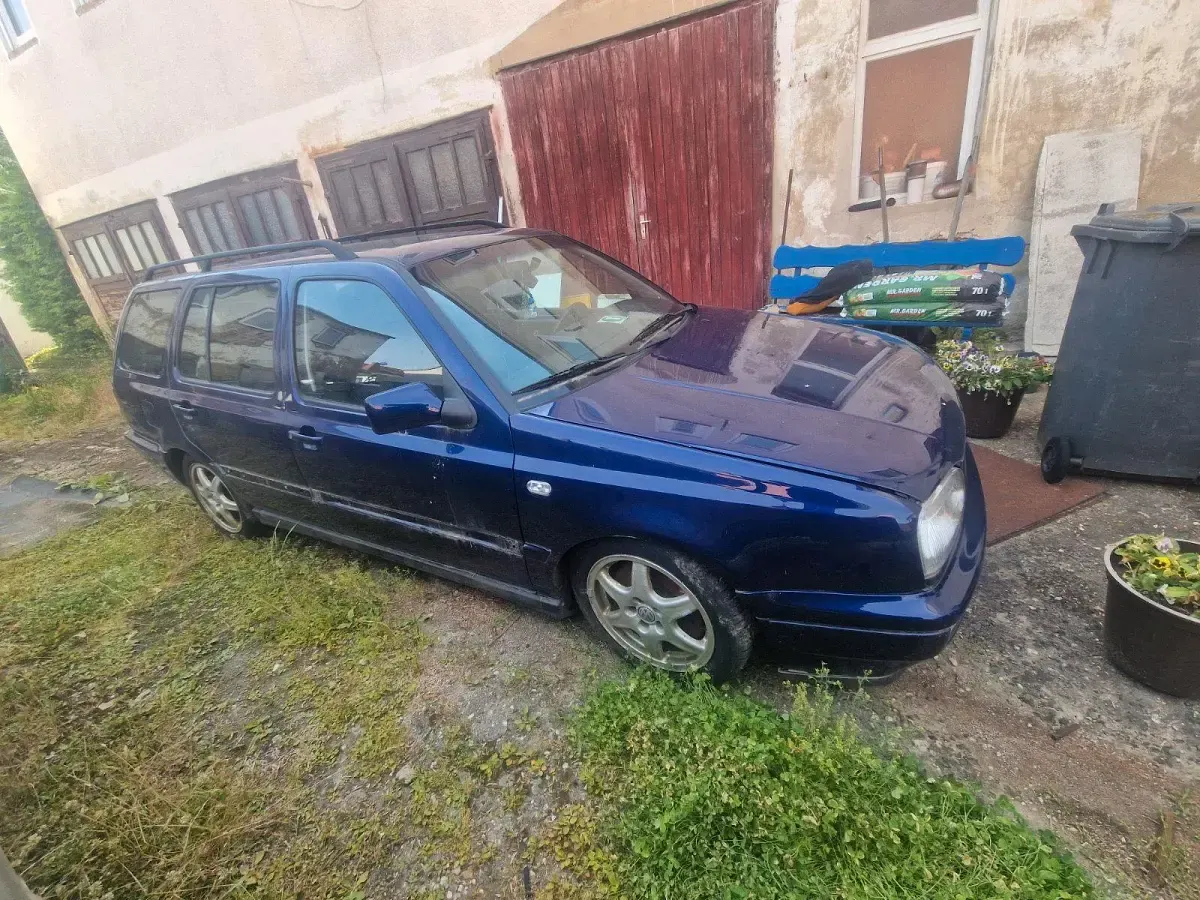 Gebraucht VW Golf III 190 PS (139 kW) 1995 Violet Kombi