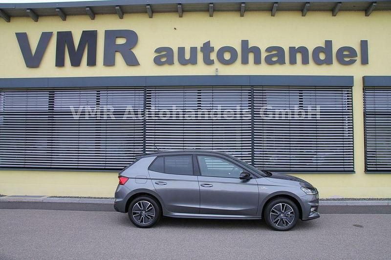 Grau Neu 2024 Skoda Fabia Monte Carlo Limousine | 20.950 € (Guter Preis) - Bild 1/4