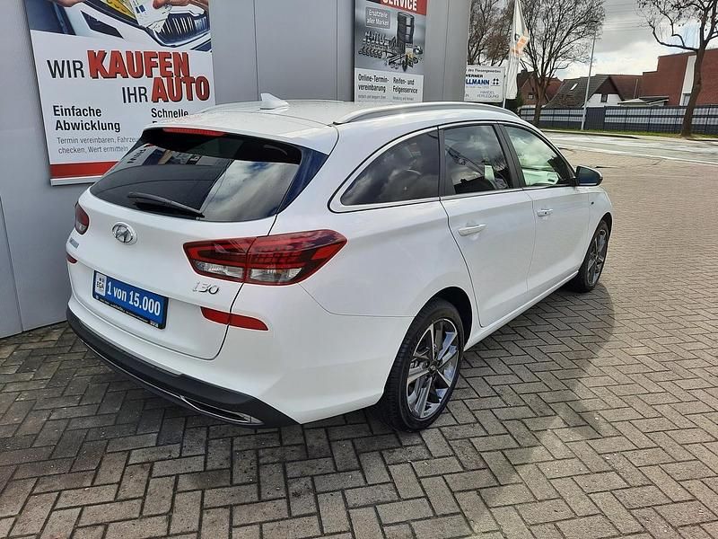 Gebraucht Hyundai i30 Prime 159 PS (116 kW) 2020 Weiß Kombi