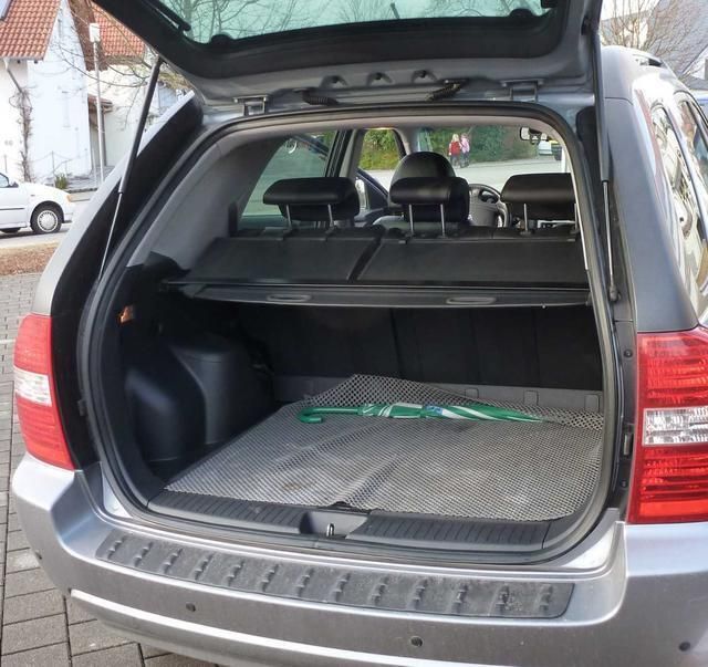 Gebraucht Kia Sportage 141 PS (103 kW) 2008 Grau metallic SUV