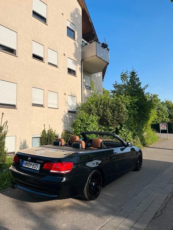 Gebraucht BMW 330 Cabriolet 272 PS (200 kW) 2007 Schwarz Cabrio