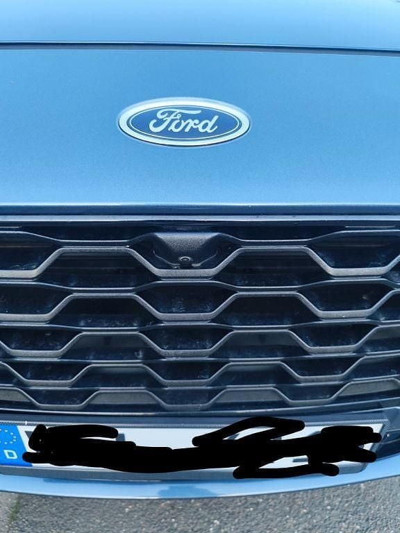 Usado Ford Kuga ST-Line X 150 HP (110 kW) 2021 Azul SUV