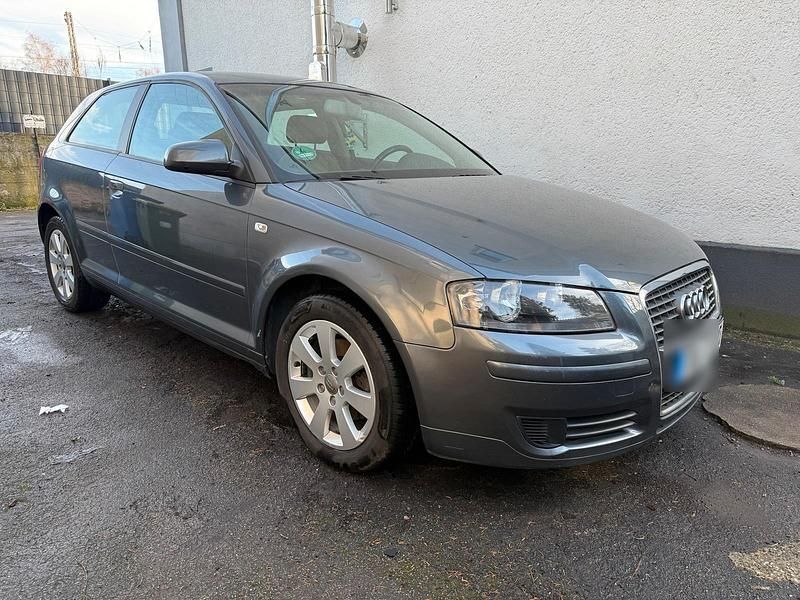 Grau Gebraucht 2006 Audi A3 Coupé | 2.900 € (Guter Preis) - Bild 1/4