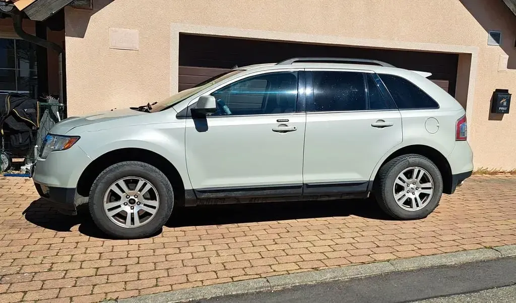 Used Ford Edge 268 HP (197 kW) 2007 SUV