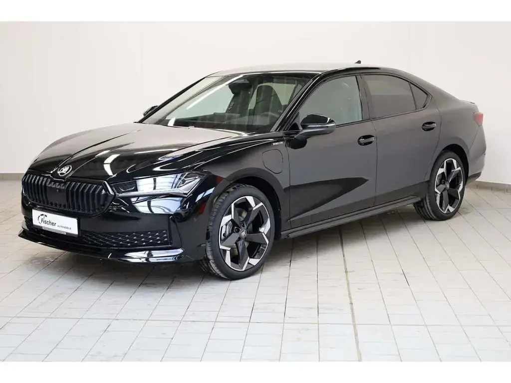 Neu Skoda Superb SportLine 204 PS (150 kW) 2026 Onyxschwarzmetallic Limousine