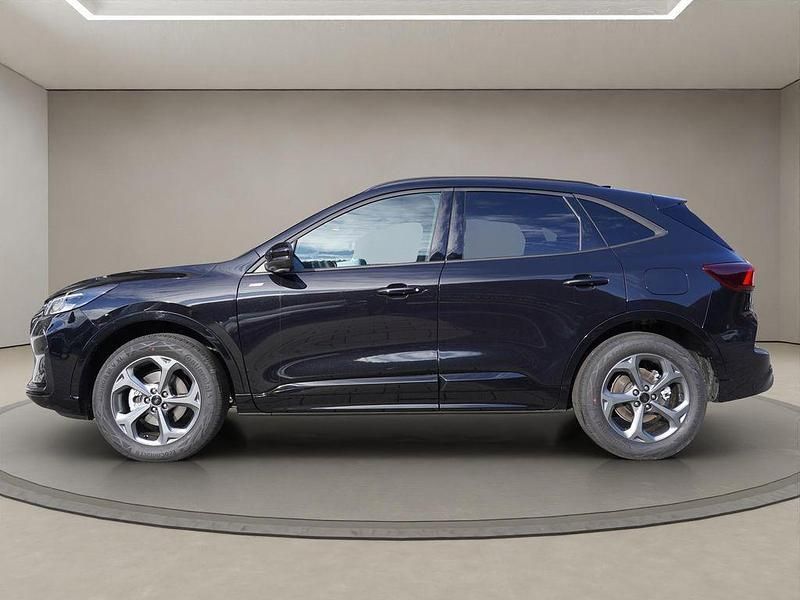 Neu Ford Kuga ST-Line 182 PS (133 kW) 2025 Schwarz SUV