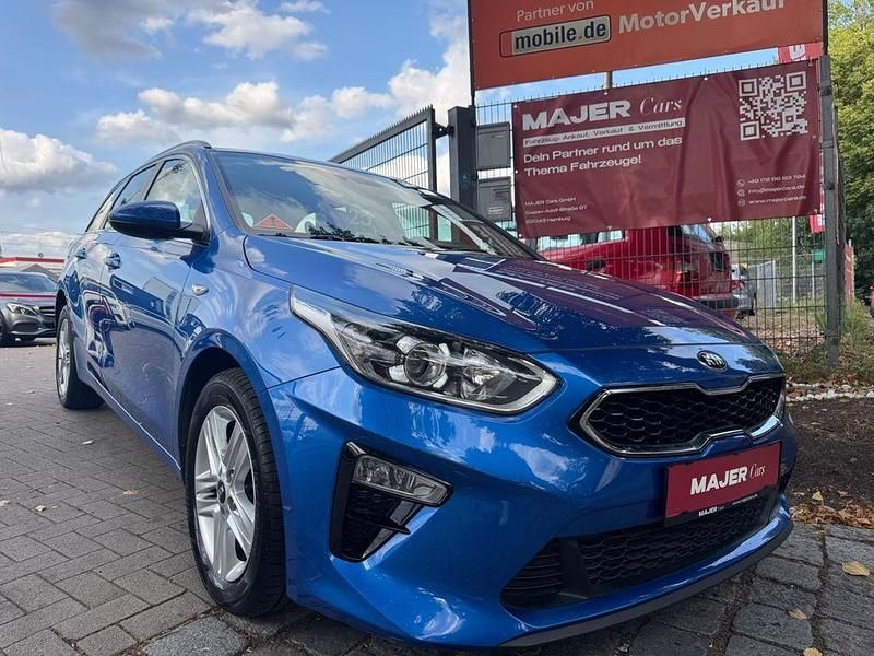 Blau Gebraucht 2019 Kia Ceed Sportswagon Kombi | 19.450 € (Fairer Preis) - Bild 1/3