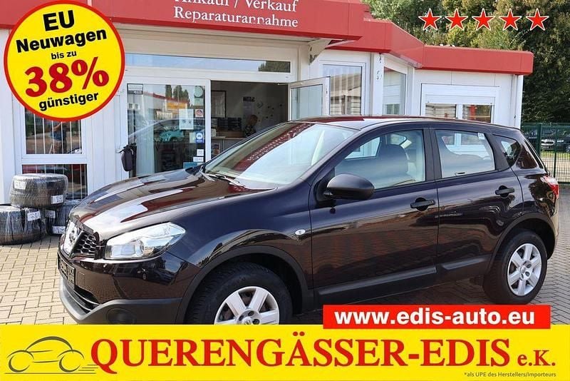 Night shade (metallic) Gebraucht 2014 Nissan Qashqai Visia SUV | 8.990 € (Superpreis) - Bild 1/4
