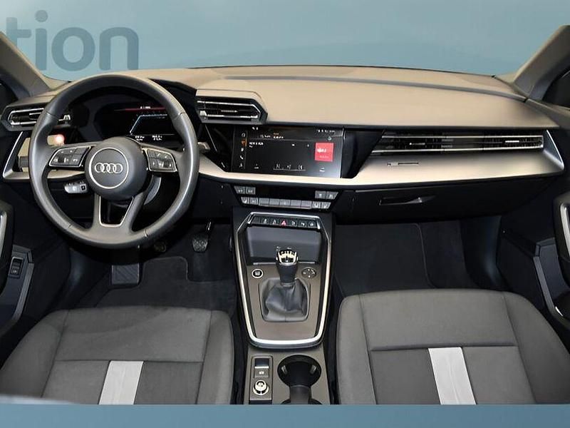 Gebraucht Audi A3 150 PS (110 kW) 2025 Schwarz Limousine