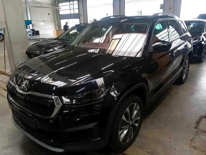 Blackmagic perleffekt Gebraucht 2022 Skoda Kodiaq Tour SUV | 34.970 € (Fairer Preis) - Bild 1/4