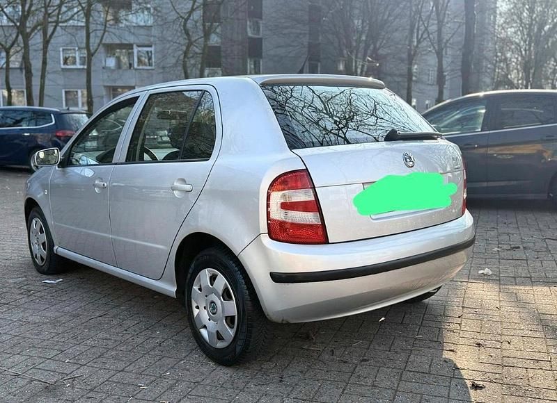 Gebraucht Skoda Fabia 60 PS (44 kW) 2007 Silber Limousine