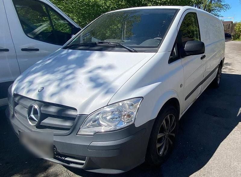 Gebraucht Mercedes Vito 135 PS (99 kW) 2012 Weiß Van