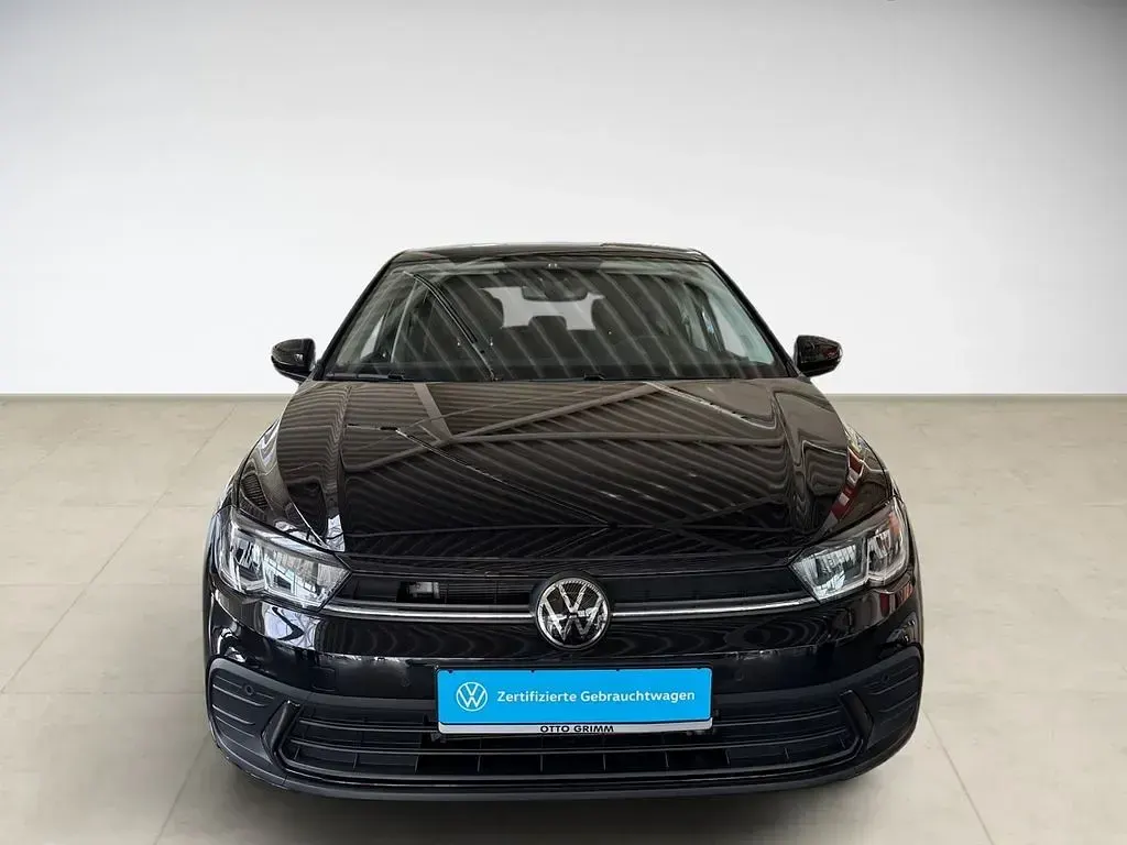 Gebraucht VW Polo Life 95 PS (69 kW) 2024 Deep black perleffekt (metallic) Kleinwagen