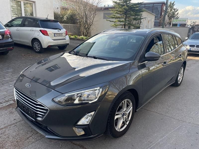 Gebraucht Ford Focus Cool & Connect 120 PS (88 kW) 2021 Grau Kombi
