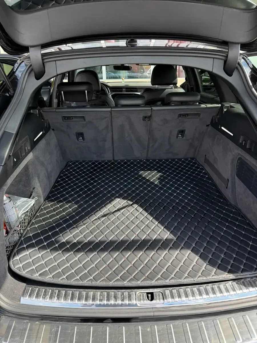 Gebraucht Audi A6 Comfort 240 PS (176 kW) 2019 Schwarz Kombi