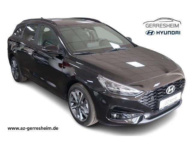 Schwarz Neu 2025 Hyundai i30 Advantage Limousine | 29.187 € (Etwas zu teuer) - Bild 1/4