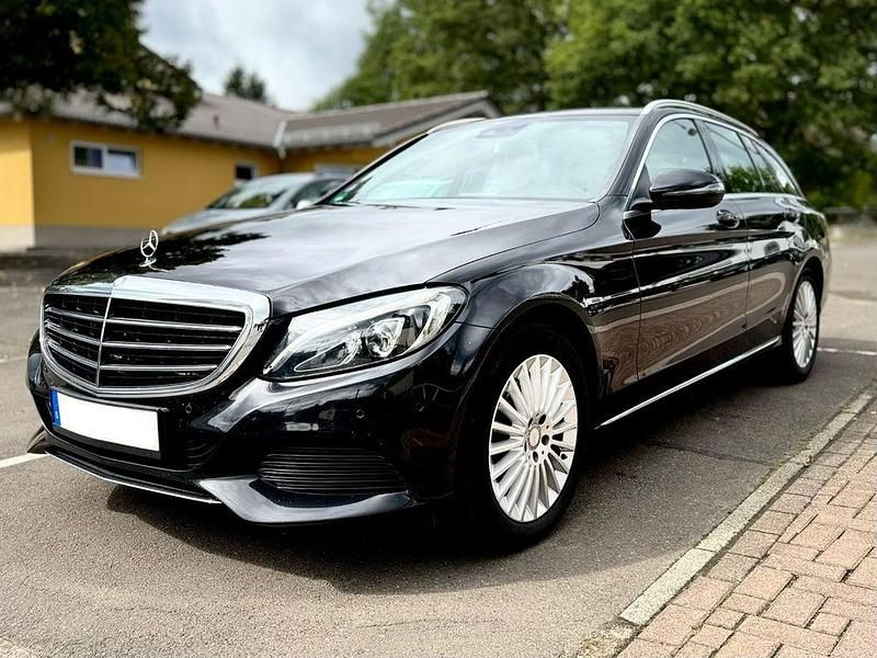 Schwarz Gebraucht 2015 Mercedes C200 Exclusive Limousine | 10.000 € (Guter Preis) - Bild 1/4