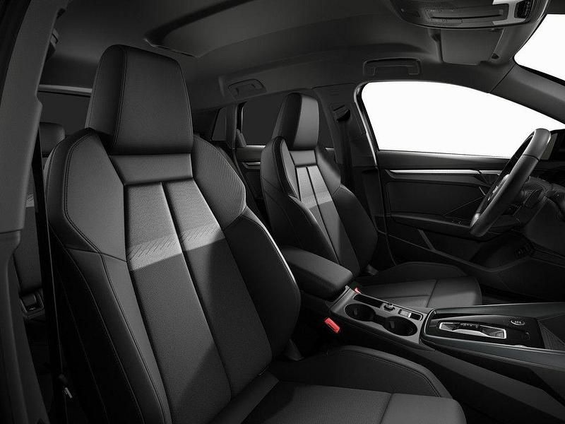 Gebraucht Audi A3 Ambiente 116 PS (85 kW) 2025 Schwarz / mythosschwarz (metallic) Limousine