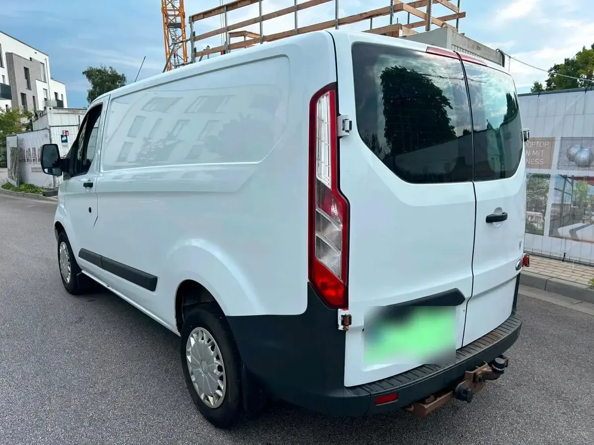 Gebraucht Ford Transit Custom 155 PS (114 kW) 2014 Weiß Van