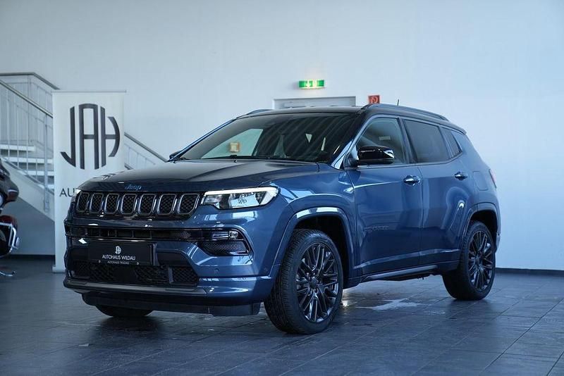 Gebraucht Jeep Compass 179 PS (131 kW) 2022 Blue shade clear coat SUV