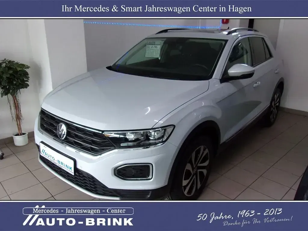 Używany VW T-Roc Active 110 KM (80 kW) 2021 Srebrny SUV