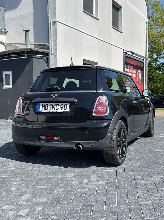 Usata Mini Cooper 98 CV (72 kW) 2012 Nero Utilitaria