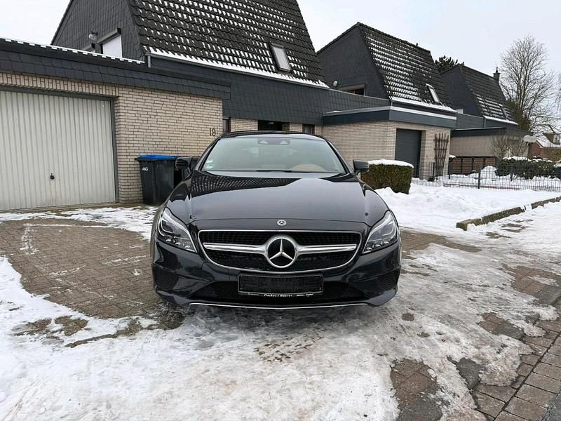 Gebraucht Mercedes CLS350 Shooting Brake 258 PS (189 kW) 2015 Schwarz Kombi
