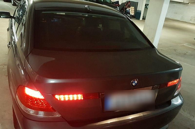 Gebraucht BMW 735 272 PS (200 kW) 2002 Grau Limousine