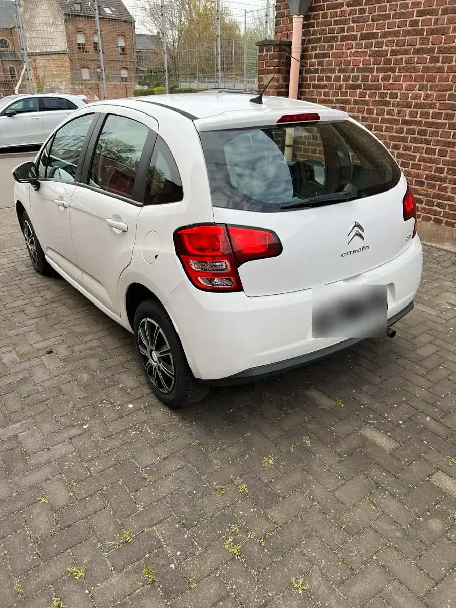 Usado Citroën C3 60 CV (44 kW) 2012 Blanco Utilitario