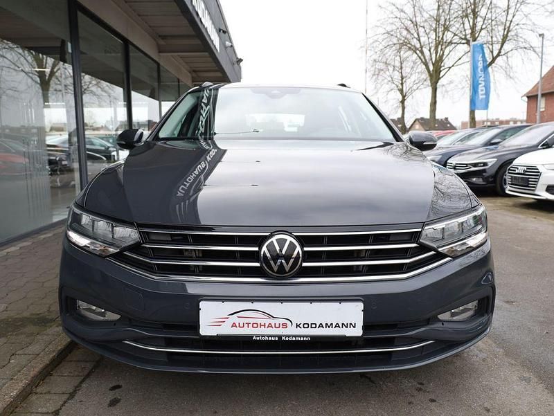 Gebraucht VW Passat Business 200 PS (147 kW) 2021 Uranograu Kombi
