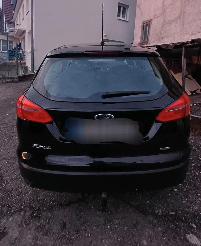 Gebraucht Ford Focus Business Edition 125 PS (91 kW) 2016 Schwarz Kombi