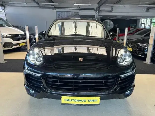 Gebraucht Porsche Cayenne Diesel 262 PS (192 kW) 2015 Schwarz SUV