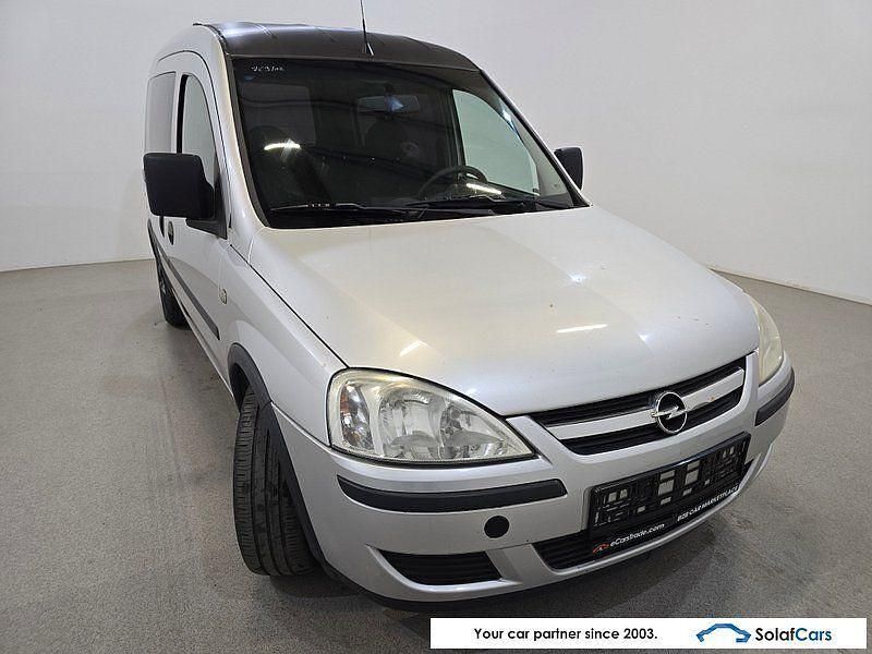Gebraucht Opel Combo Comfort 75 PS (55 kW) 2011 Grau Van / Kleinbus