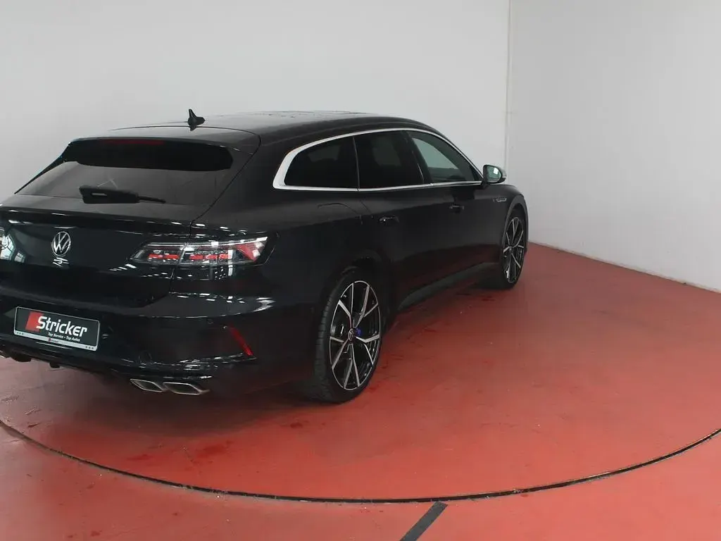Gebraucht VW Arteon R 320 PS (235 kW) 2021 Deep black perleffekt (metallic) Kombi