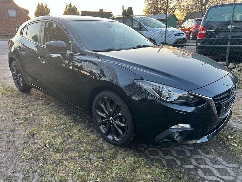 Gebraucht Mazda 3 Nakama 120 PS (88 kW) 2016 Onyxschwarz metallic Kleinwagen