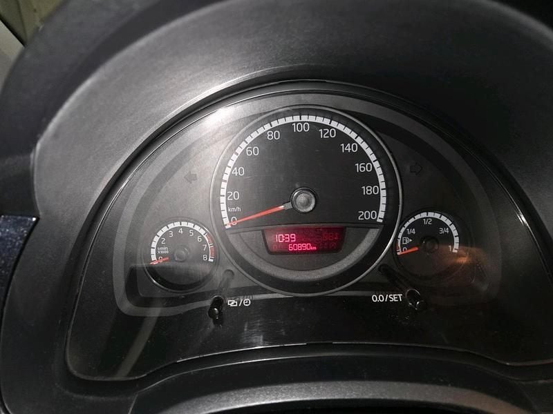 Gebraucht VW up! 60 PS (44 kW) 2013 Silber Kleinwagen