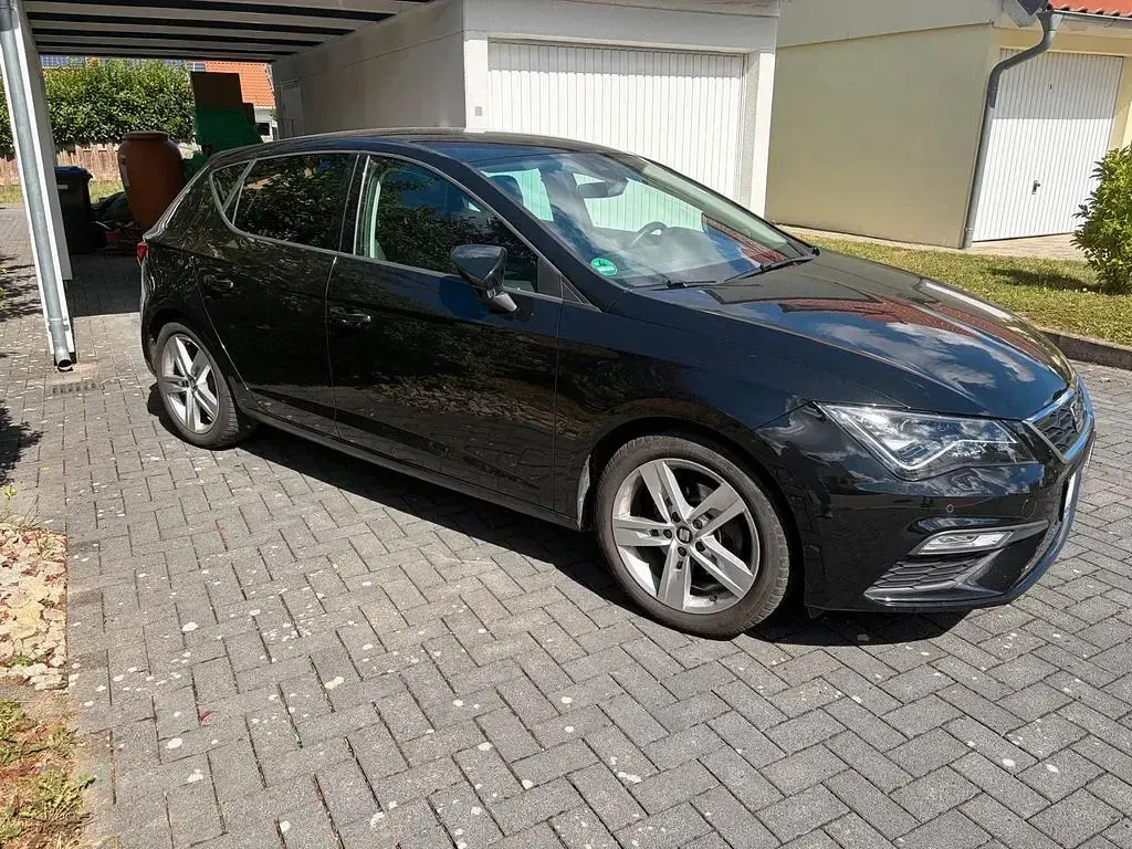 Gebraucht Seat Leon FR 150 PS (110 kW) 2020 Schwarz Limousine