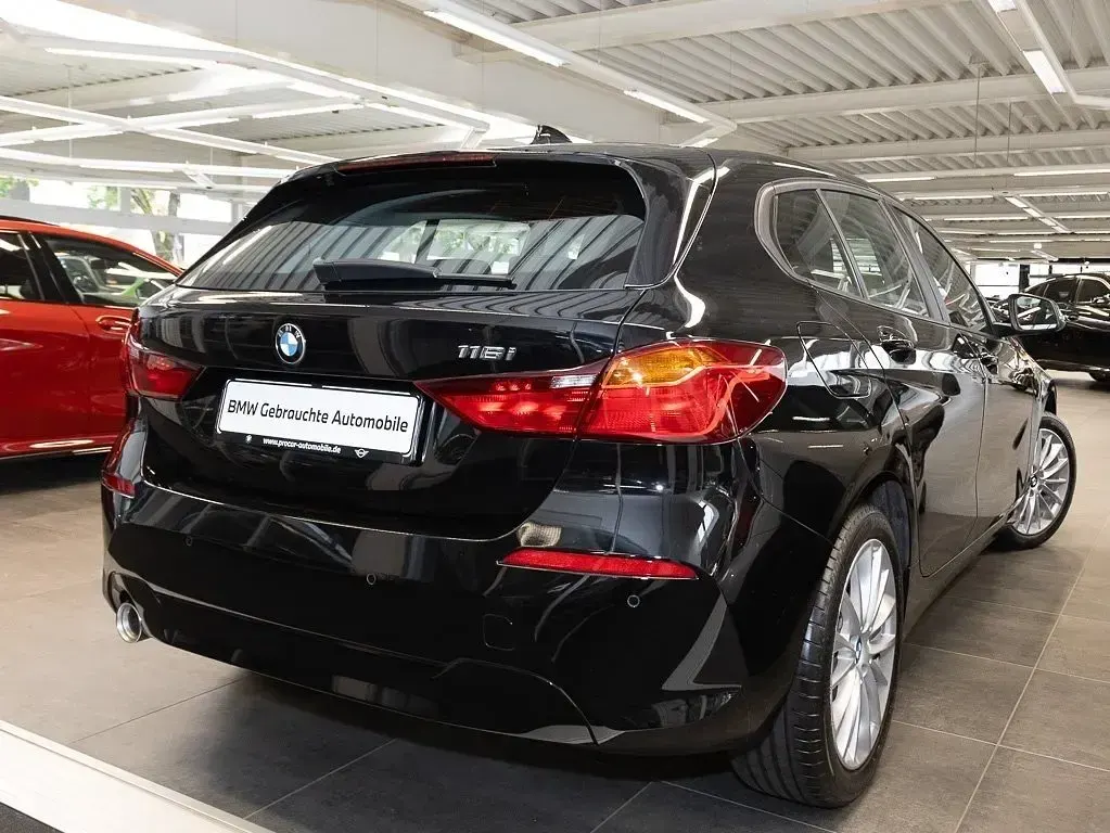 Gebraucht BMW 116 Efficient Dynamics 109 PS (80 kW) 2023 Schwarz Kleinwagen