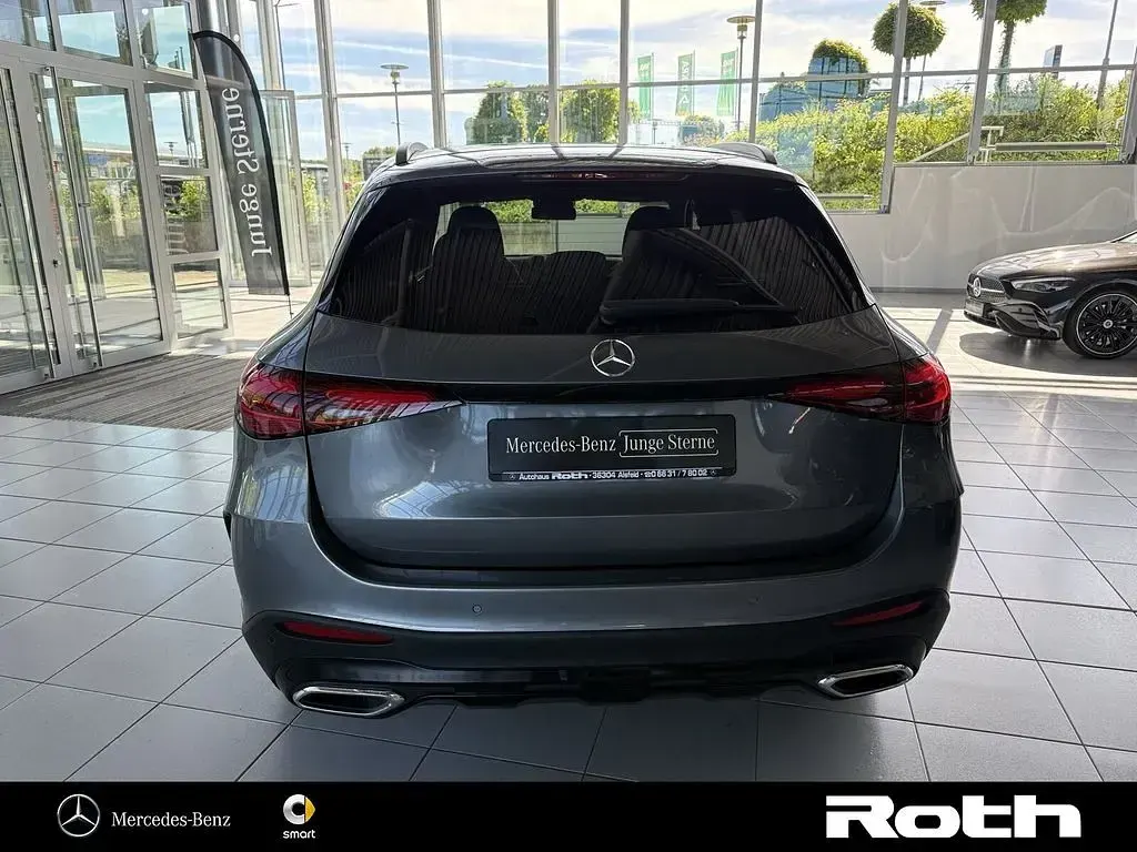 Gebraucht Mercedes GLC200 AMG 227 PS (166 kW) 2023 Grau SUV